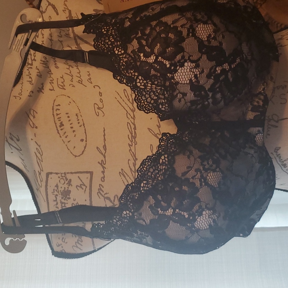 CACIQUE NWT BALCONETTE BRA